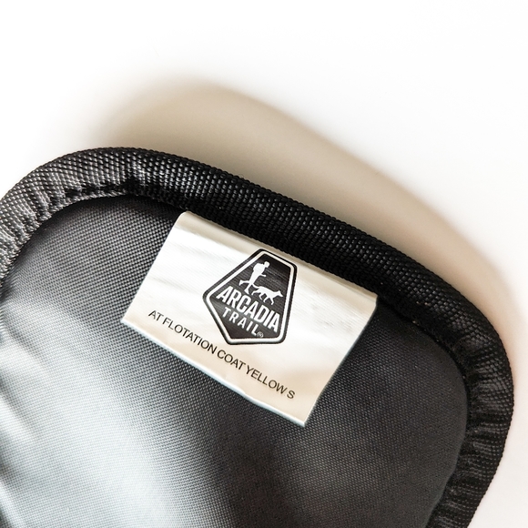 Small Dog / Puppy Lifejacket Flotation Aid - Picture 4 of 5